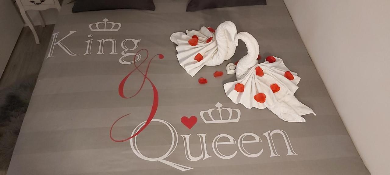 King&Queen Каштела Экстерьер фото